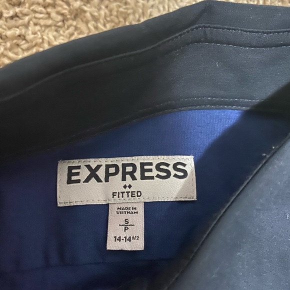 Mens Express Button Up - Picture 3 of 4